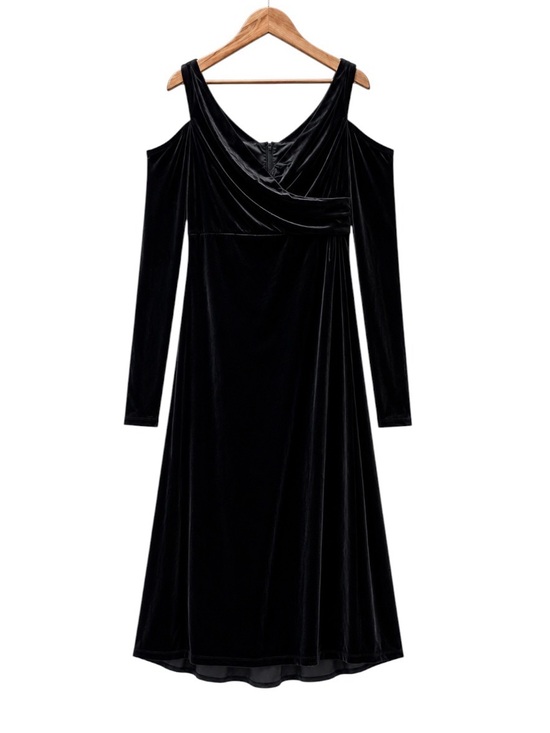 Giffniseti Dresses & Skirts - Griffniseti Black Velvet Cold Shoulder Maxi Dress NWT Size Large Stretch Gown